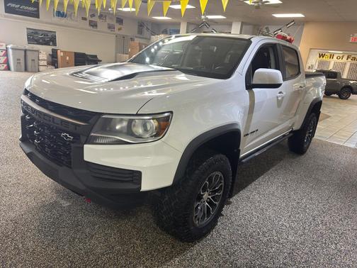 Summit White 2022 Chevrolet Colorado ZR2