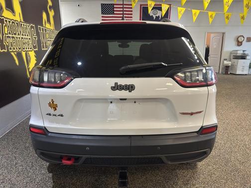 2020 Jeep Cherokee Trailhawk