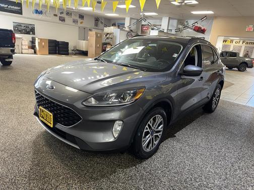 Carbonized Gray Metallic 2022 Ford Escape SEL