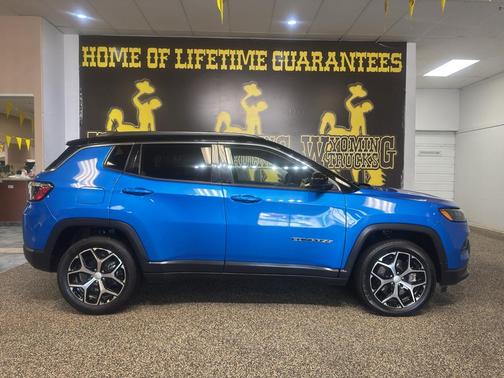 Hydro Blue Pearlcoat 2024 Jeep Compass Limited