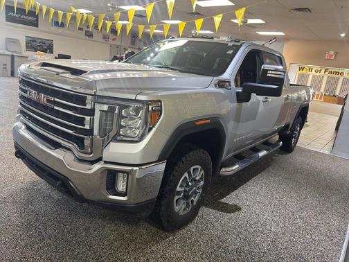 2022 GMC Sierra 2500 SLT