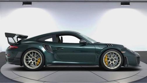 Green 2019 Porsche 911 GT2 RS