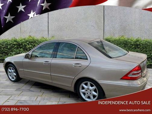 2004 Mercedes-Benz C-Class C 240 4MATIC AWD 4dr Sedan