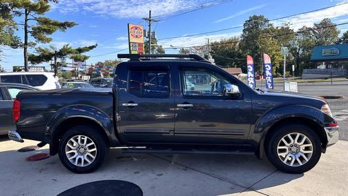 2011 Nissan Frontier SL