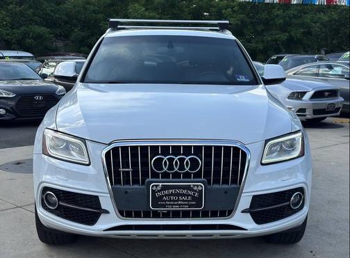 White 2015 Audi Q5 3.0T Premium Plus