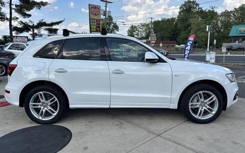 White 2015 Audi Q5 3.0T Premium Plus