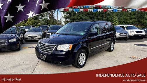 2010 Chrysler Town & Country Touring