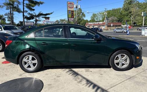 Rainforest Green Metallic 2014 Chevrolet Cruze 1LT