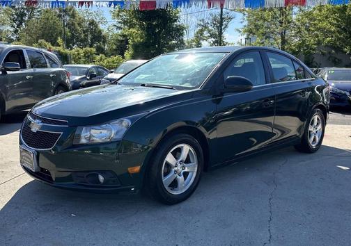 Rainforest Green Metallic 2014 Chevrolet Cruze 1LT
