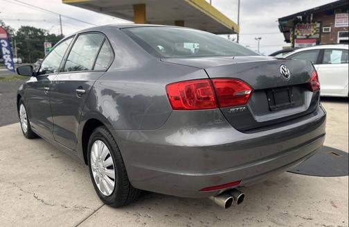 Gray 2012 Volkswagen Jetta S