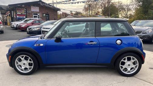 2005 MINI Cooper S Base