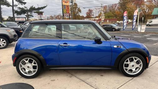 2005 MINI Cooper S Base