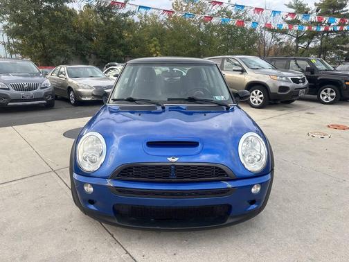 2005 MINI Cooper S Base