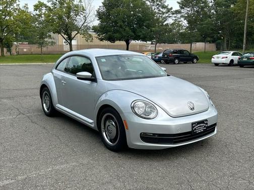 2012 Volkswagen Beetle 2.5L