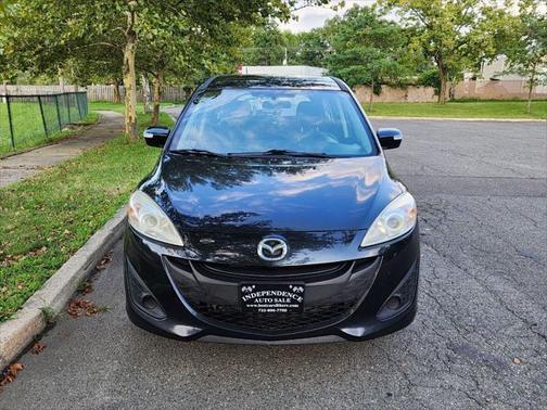 2014 Mazda Mazda5 Sport