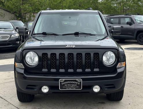 Black Clearcoat 2014 Jeep Patriot Latitude