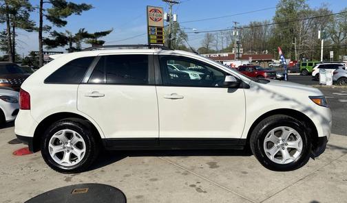 White 2013 Ford Edge SEL