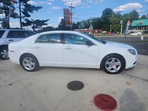 2011 Chevrolet Malibu LS
