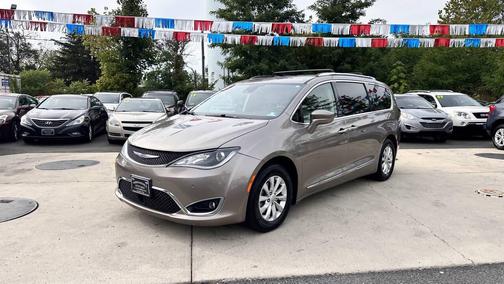2018 Chrysler Pacifica Touring-L