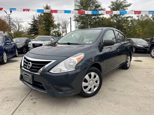 2015 Nissan Versa 1.6 S+