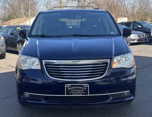 2013 Chrysler Town & Country Touring