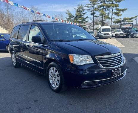 2013 Chrysler Town & Country Touring