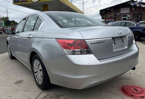 Alabaster Silver Metallic 2009 Honda Accord 2.4 LX