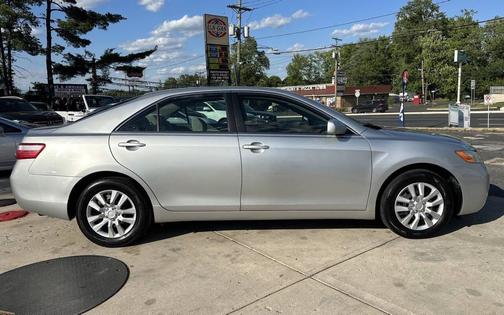 Titanium Metallic 2007 Toyota Camry LE