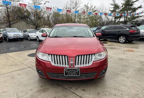 2010 Lincoln MKS Base