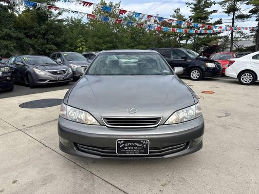 2001 Lexus ES 300 Base