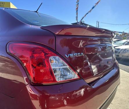 2019 Nissan Versa 1.6 SV