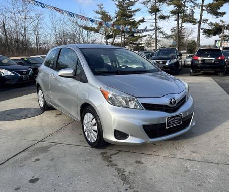 2012 Toyota Yaris LE