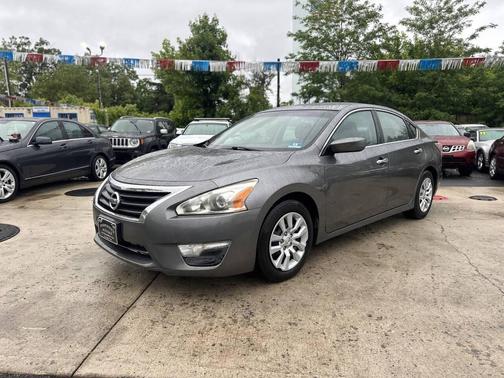 Gray 2015 Nissan Altima 2.5 S