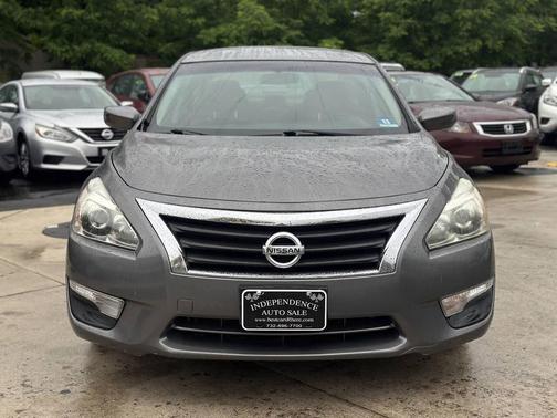 Gray 2015 Nissan Altima 2.5 S