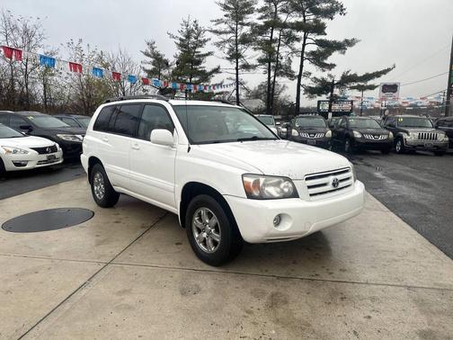 2005 Toyota Highlander Base