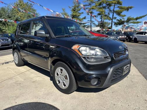 Shadow 2012 Kia Soul Base
