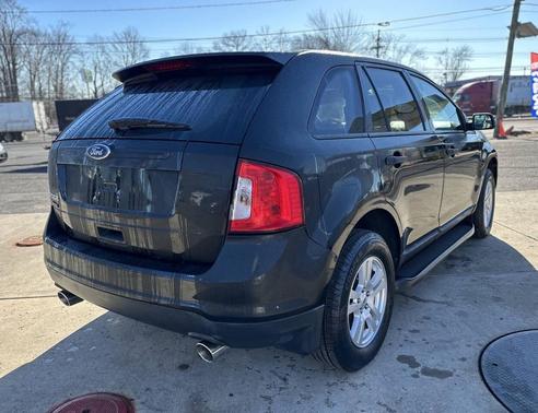 2011 Ford Edge SE