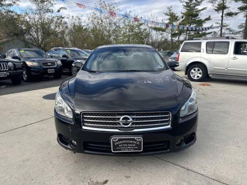 2011 Nissan Maxima SV