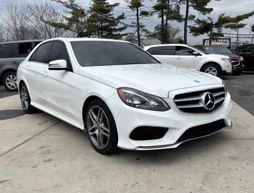White 2014 Mercedes-Benz E-Class 4MATIC
