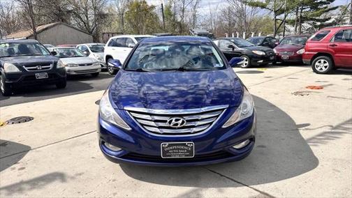 2011 Hyundai SONATA Limited