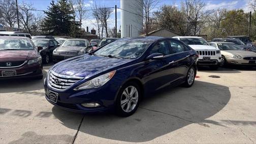 2011 Hyundai SONATA Limited