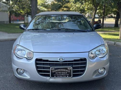 Silver 2006 Chrysler Sebring Base