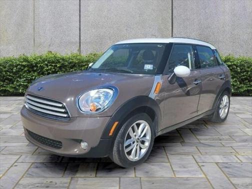 2012 MINI Cooper Countryman Base