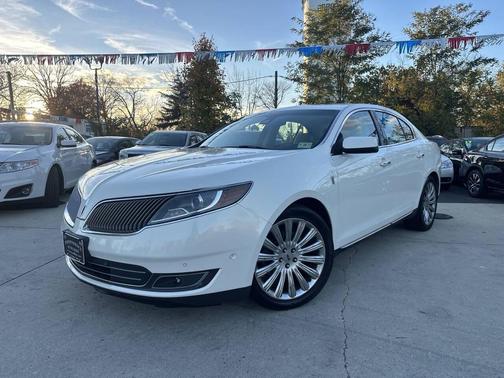 2013 Lincoln MKS Base