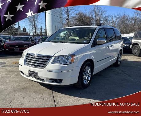 2010 Chrysler Town & Country Limited
