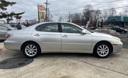 2004 Lexus ES 330 Base