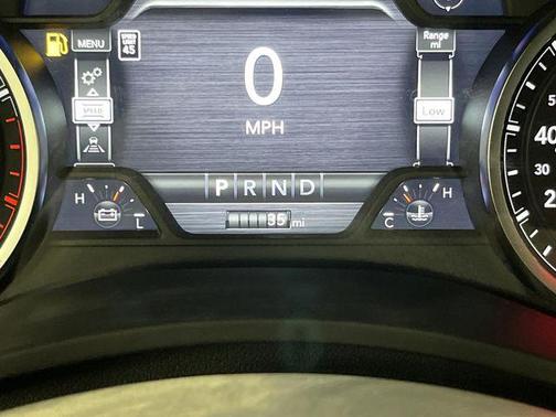 2025 RAM 2500 Big Horn Crew Cab 4x4 8' Box