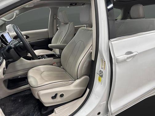 2021 Chrysler Pacifica Hybrid Limited