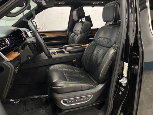 2022 Jeep Grand Wagoneer Series III 4x4