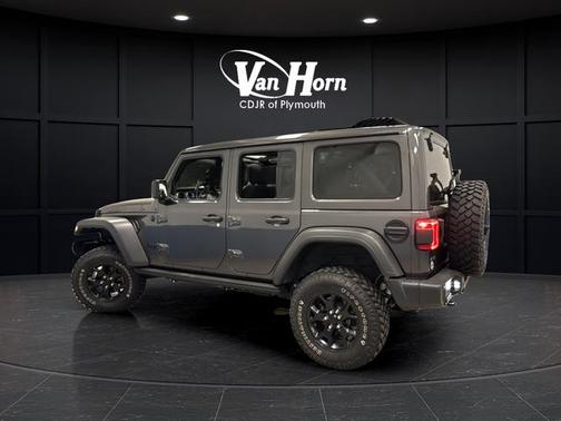 Granite Crystal Metallic Clearcoat 2021 Jeep Wrangler Willys